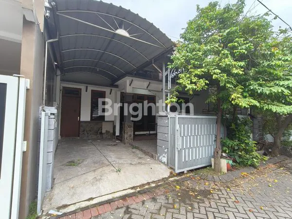 image RUMAH MUNGIL SEMI FURNISH LOKASI STRATEGIS (1)