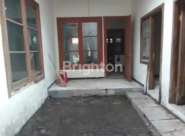 image RUMAH 2LT ONE GATE JEMURSARI PRAPEN (4)