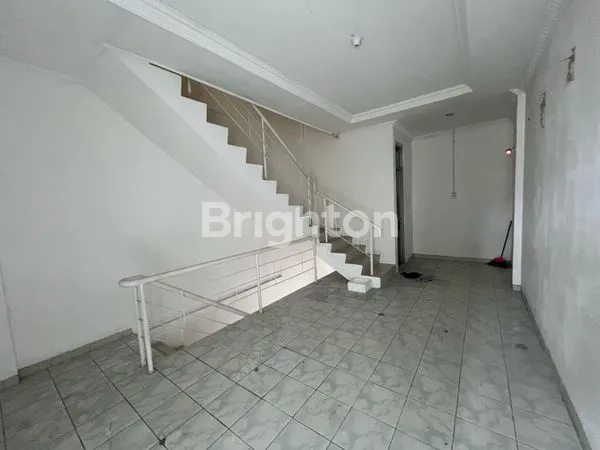 image \U203C\UFE0FDISEWAKAN RUKO 3 LANTAI DI RAPAK\U203C\UFE0F (3)