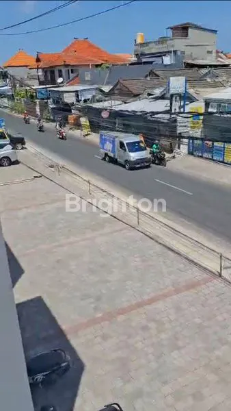 image RUKO 2 LANTAI DI PINGGIR JALAN RAYA DI BUANA KUBU TEGAL HARUM DENPASAR BARAT. LOKASI SANGAT STRATEGIS DENGAN TRAFFIC PADAT SEHINGGA SANGAT COCOK UNTUK BERBAGAI USAHA ATAUPUN SEBAGAI KANTOR (8)