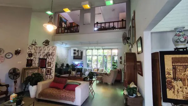 image RUMAH MEWAH 2 LANTAI DI TAMAN UBUD INDAH, LIPPO KARAWACI (4)