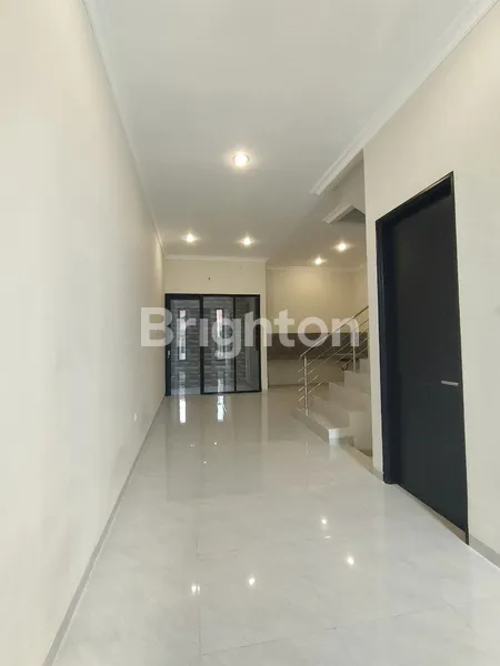 image RUMAH BARU GRESS 1M-AN AREA KLAMPIS, SURABAYA TIMUR (3)