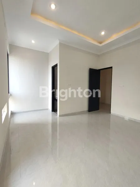 image RUMAH BARU GRESS 1M-AN AREA KLAMPIS, SURABAYA TIMUR (8)