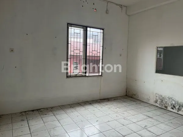 image \U203C\UFE0FDISEWAKAN RUKO 3 LANTAI DI JEND A.YANI\U203C\UFE0F (5)