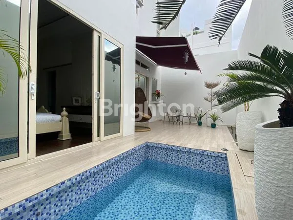 image CASTAVIA ROYALE AQSHA (7)