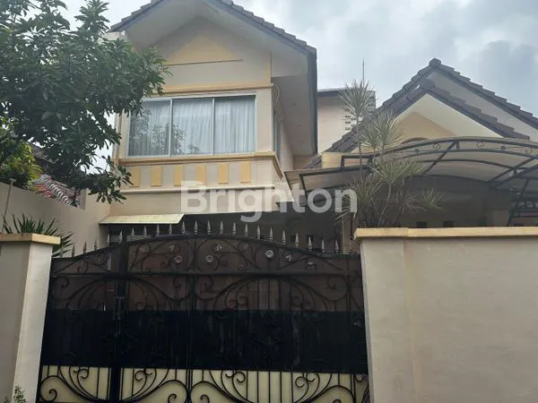 image JUAL RUMAH 3LANTAI (1)