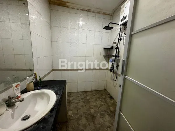 image JUAL RUMAH 3LANTAI (4)