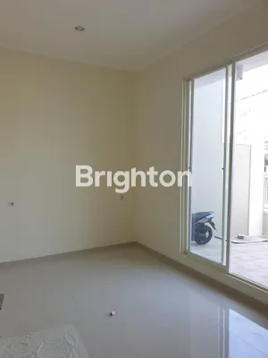 image MULYOSARI TENGAH :BARU GRESS  2 LANTAI  SIAP HUNI (6)