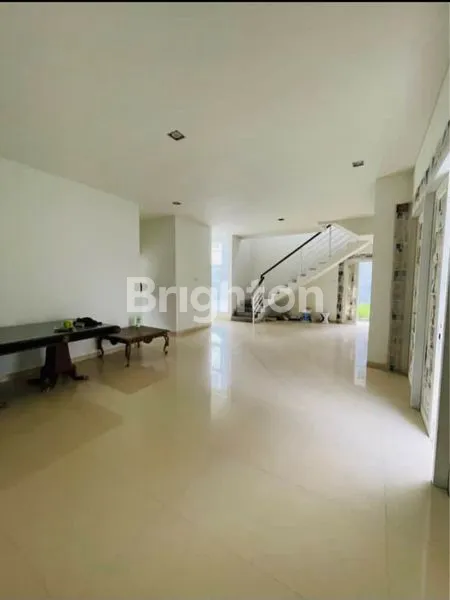 image DIJUAL RUMAH BARU & MEWAH DI PERUMAHAN VILLA TAMARA SAMARINDA (3)