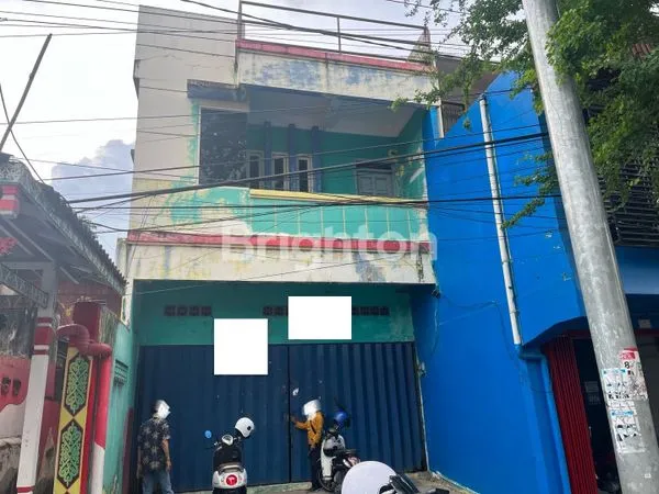 image \U203C\UFE0FDISEWAKAN RUKO 3 LANTAI DI JEND A.YANI\U203C\UFE0F (2)