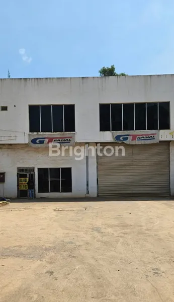 image GUDANG SIAP PAKAI DI MENGHADAP JALAN UTAMA DI BATU AMPAR (1)