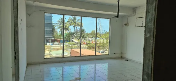 image GUDANG SIAP PAKAI DI MENGHADAP JALAN UTAMA DI BATU AMPAR (2)