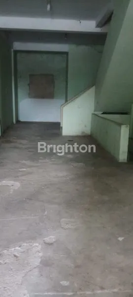 image RUKO 3 LANTAI 1 PINTU (3)