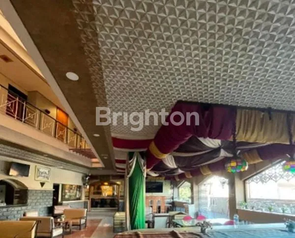 image HOTEL 6 LANTAI DAERAH AMPEL SURABAYA (2)