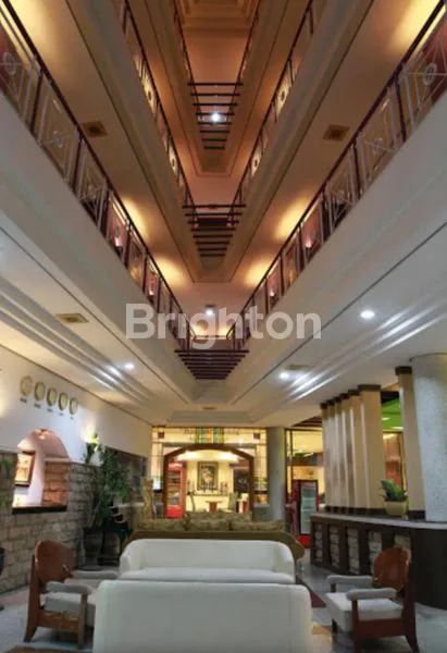 image HOTEL 6 LANTAI DAERAH AMPEL SURABAYA (3)