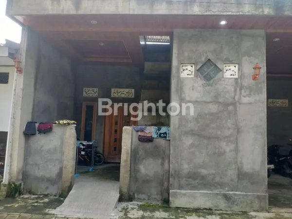 image RUMAH LUAS DENGAN KAMAR TIDUR 4 DAN KAMAR MANDI 4, BANGUNAN FINISHING 80%, LINGKUNGAN ASRI DAN AMAN (1)