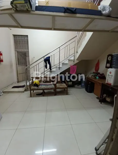 image RUKO 3 LANTAI STRATEGIS DI JALAN UTAMA TEUKU UMAR, DENPASAR SELATAN - PELUANG BISNIS EMAS! (6)