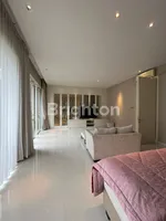 0bd15a85 b643 458d 9b54 26188ea15201