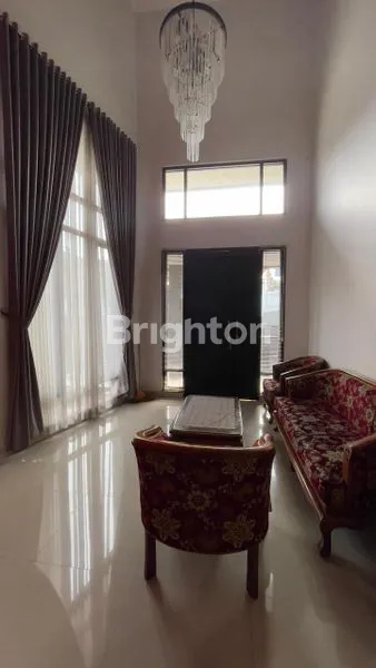 image RUMAH HOEK BAGUS MURAH GUNUNG BATU PASTEUR (2)