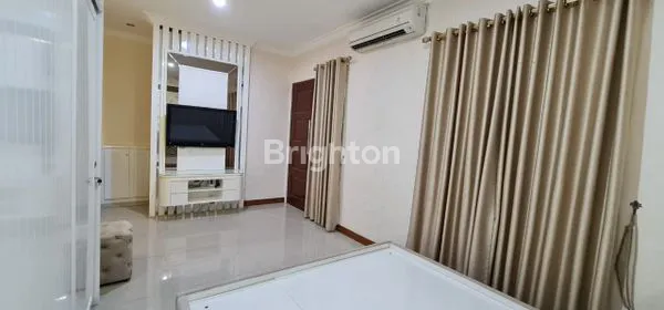 image DIJUAL/SEWA RUMAH MEWAH SEMI-FURNISHED DI PERUMAHAN CITRALAND BANDAR LAMPUNG, DEKAT PUSAT KOTA (2)