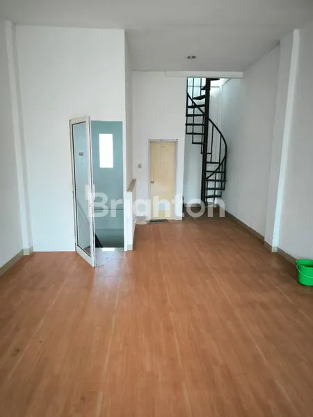 image RUKO 2 LANTAI PEKAYON (2)