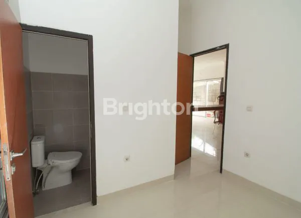 image RUMAH SIAP HUNI TAMAN PERMATA - LIPPO KARAWACI TANGERANG (3)