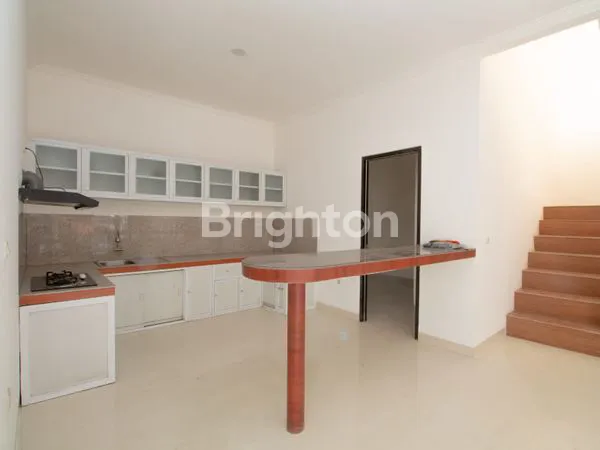 image RUMAH SIAP HUNI TAMAN PERMATA - LIPPO KARAWACI TANGERANG (4)