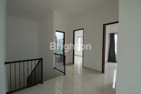 image RUMAH SIAP HUNI TAMAN PERMATA - LIPPO KARAWACI TANGERANG (6)