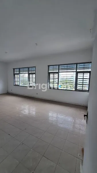 image GUDANG SIAP PAKAI GALANGAN KAPAL (6)