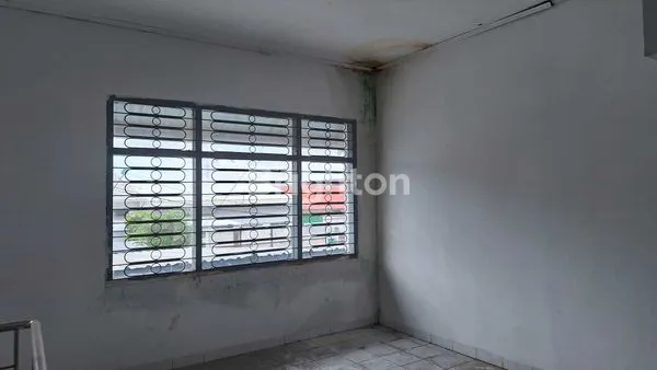 image GUDANG SIAP PAKAI GALANGAN KAPAL (7)