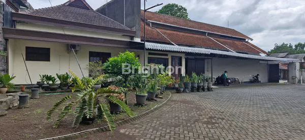 image TANAH+BANGUNAN POROS JALAN PROVINSI MALANG SURABAYA AREA SINGOSARI  (1)