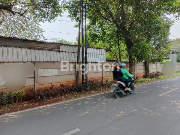 image TANAH 3.240 DILALUI KONTAINER 40 FEET (2)