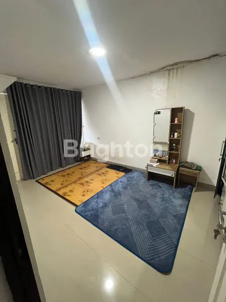 image HUNIAN NYAMAN SEMI FURNISHED 2 LANTAI, SIAP HUNI DI BEKASI (3)