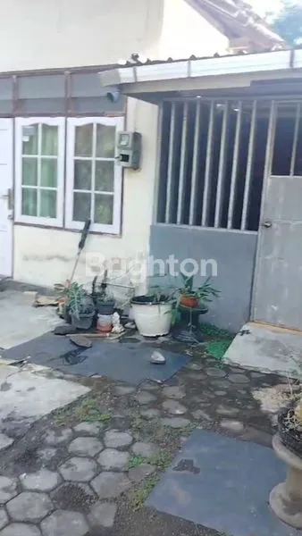 image JUAL TANAH BONUS RUMAH DI MAGUWOHARJO SLEMAN, COCOK UNTUK HUNIAN ATAU KOST-KOSTAN, LOKASI DEKAT FASILITAS UMUM (4)
