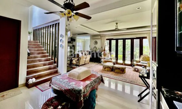 image RUMAH MEWAH DI TOWNHOUSE DUREN TIGA JAKARTA SELATAN (7)