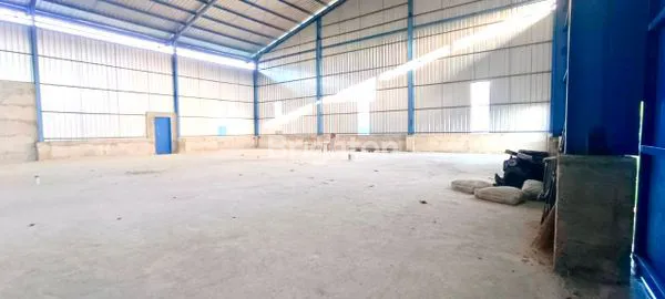 image GUDANG PINGGIR JALAN (3)