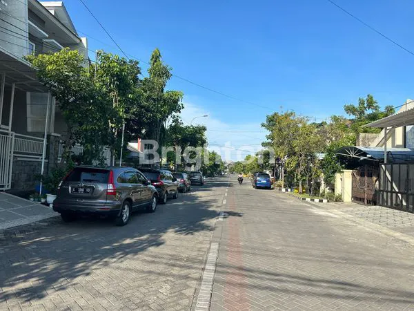 image RUMAH JALAN KUTISARI INDAH UTARA BARU GRESS, MINIMALIS MODERN, SIAP PAKAI, ROW JALAN 4 MOBIL, ISTIMEWA (4)