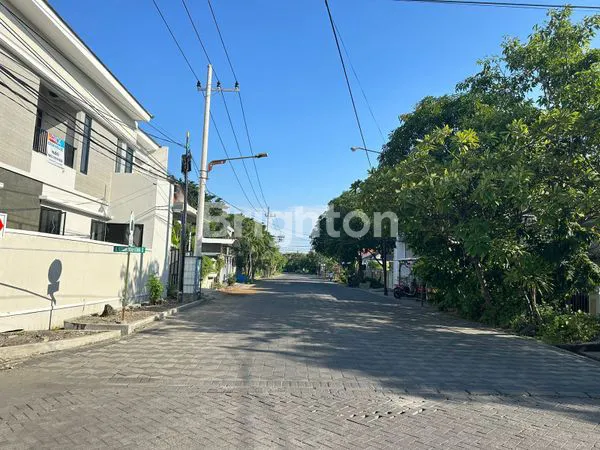 image RUMAH JALAN KUTISARI INDAH UTARA BARU GRESS, MINIMALIS MODERN, SIAP PAKAI, ROW JALAN 4 MOBIL, ISTIMEWA (5)