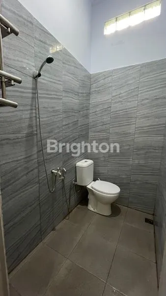 image RUMAH RAPI BARU DI RENOVASI SIAP HUNI DI DAERAH CILEDUG RAYA (7)