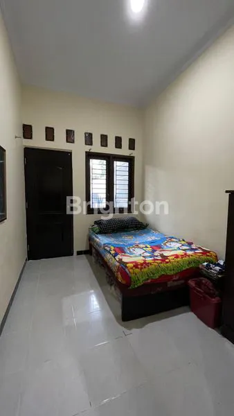 image RUMAH RAPI BARU DI RENOVASI SIAP HUNI DI DAERAH CILEDUG RAYA (3)