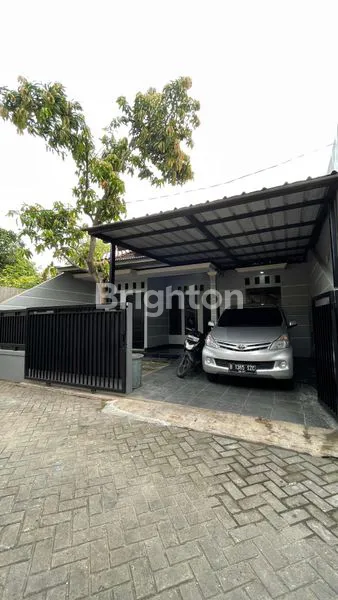 image RUMAH RAPI BARU DI RENOVASI SIAP HUNI DI DAERAH CILEDUG RAYA (4)