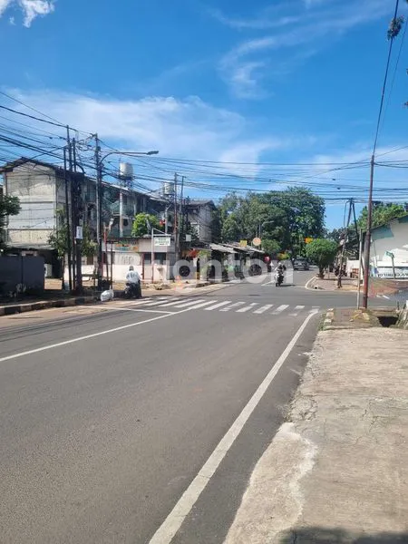 image RUKO 2 LT + ROOFTOP DI JAKARTA TIMUR (7)