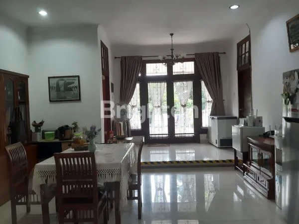 image DIJUAL/SEWA RUMAH BERTINGKAT LOKASI ASRI (3)