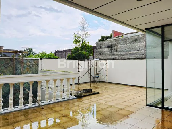 image RUMAH LUAS 2 LANTAI LOKASI STRATEGIS DI DIENG (2)