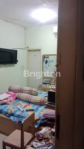 image RUMAH LAMA SUDAH RENOV 1.5 LT  DEKAT ANYONG SUPERMARKET DAN PUJASERA DEKAT PAKUWON CITY (6)