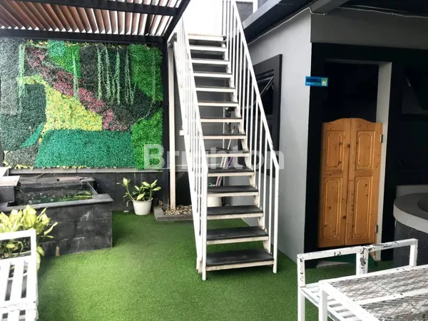 image RUMAH 3 LANTAI DI IMOGIRI BANTUL (8)