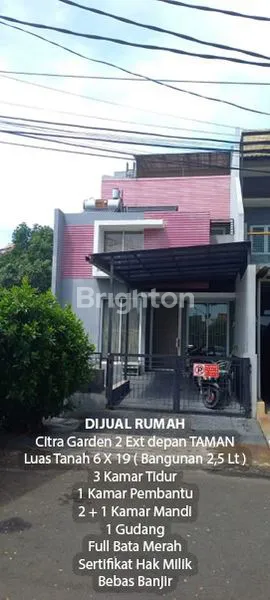 image RUMAH TINGGAL 2.5 LANTAI (1)