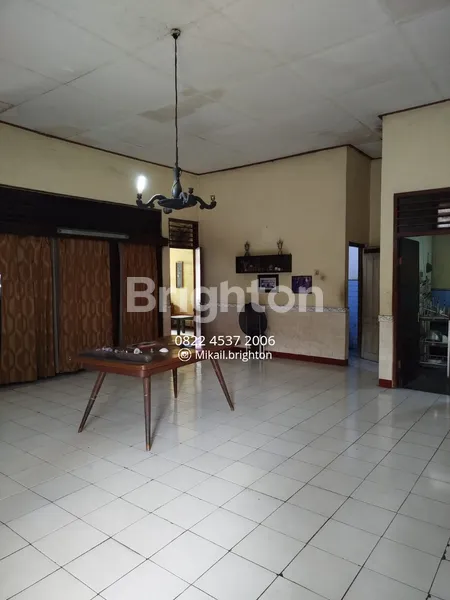 image DIJUAL RUMAH KLASIK DI MADIUN (2)