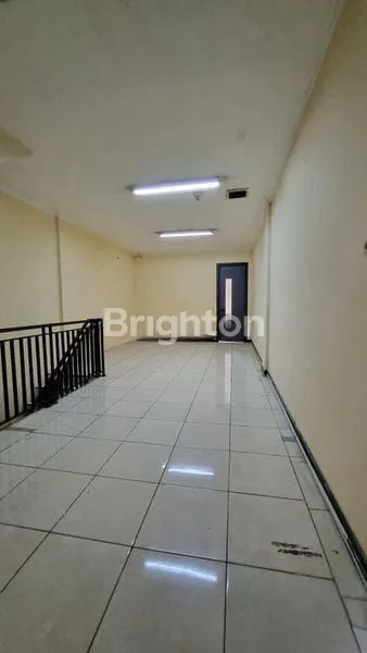 image RUKO DI KEDOYA, BANGUNAN 3 LANTAI  (2)