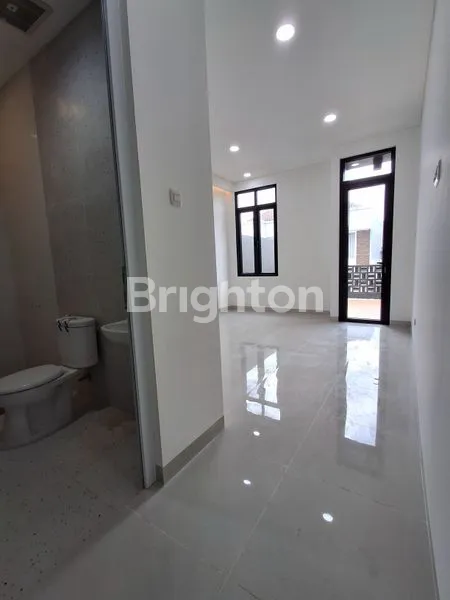 image RUMAH BARU MODERN SIAP HUNI DURI KEPA JAKARTA BARAT (3)